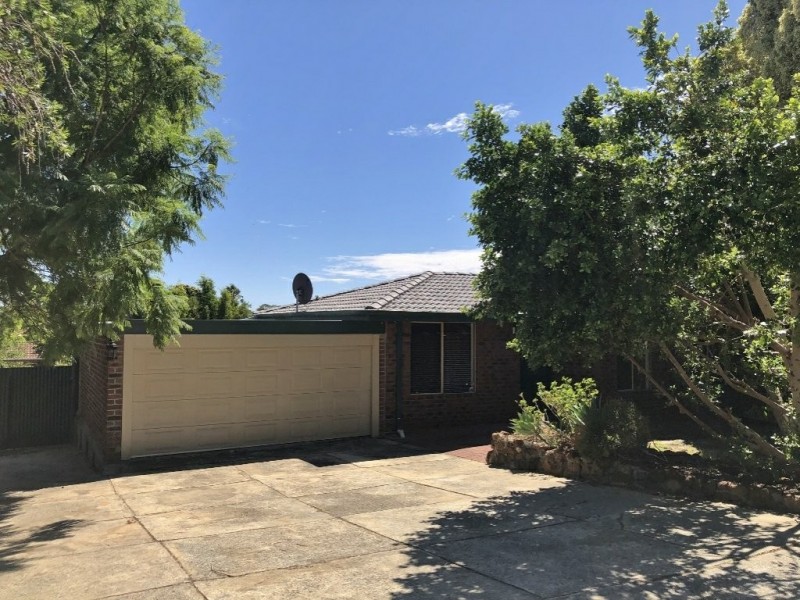 7 Creek Edge, Swan View WA 6056