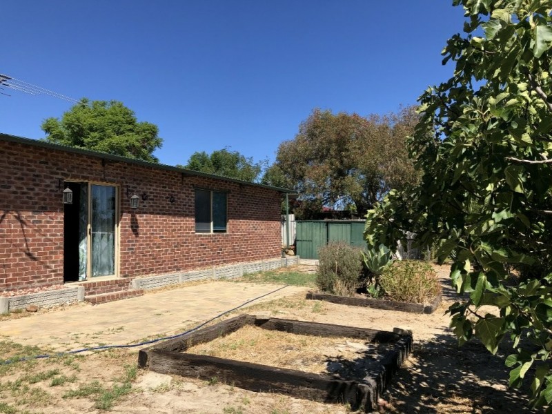 7 Creek Edge, Swan View WA 6056