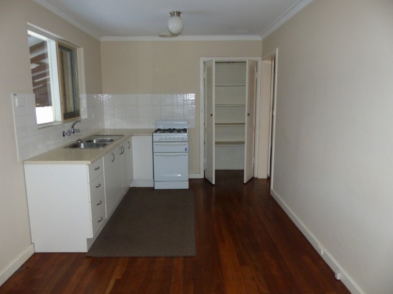 13 Holmwood Way, Embleton WA 6062