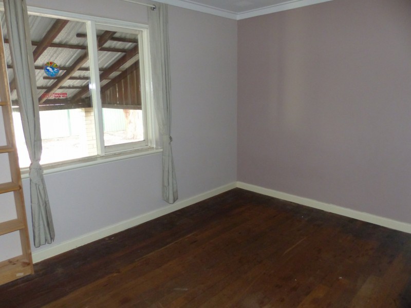 13 Holmwood Way, Embleton WA 6062