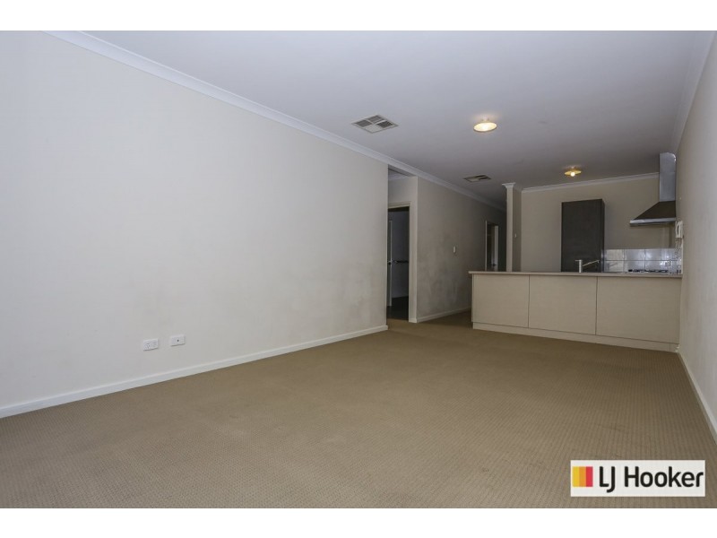 79/61 Elvire Street, Viveash WA 6056