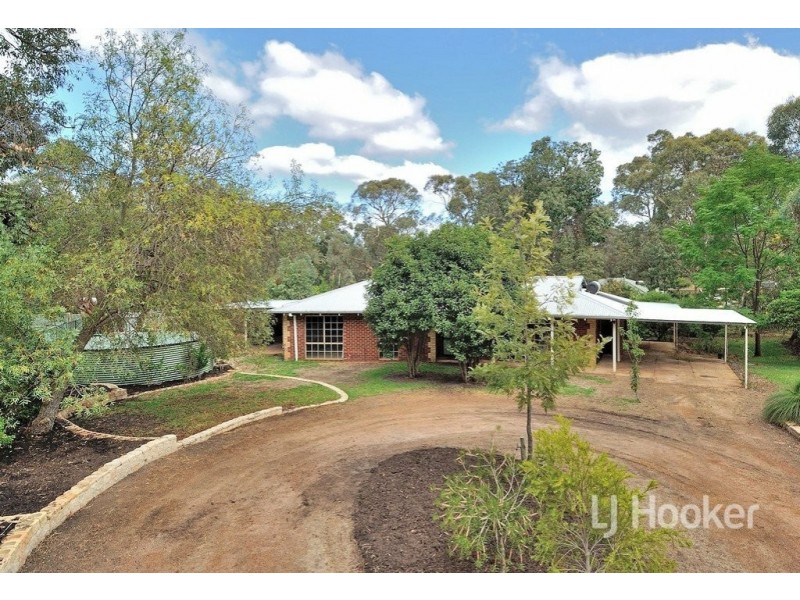 155 Lake View Road, Chidlow WA 6556