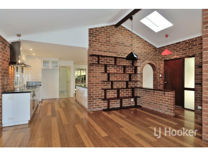 155 Lake View Road, Chidlow WA 6556