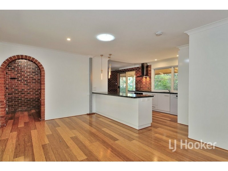 155 Lake View Road, Chidlow WA 6556