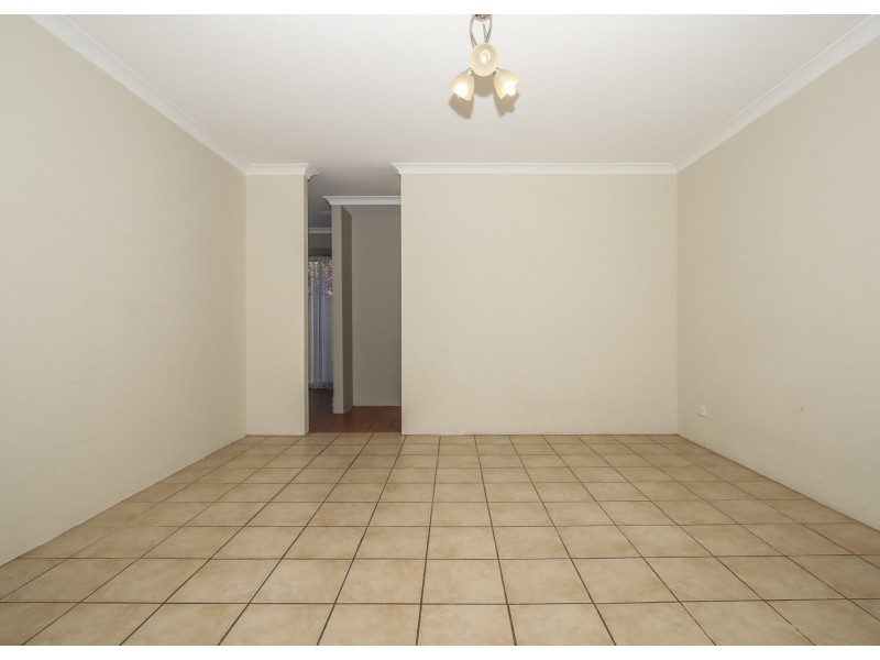 11 Pindi Court, South Guildford WA 6055