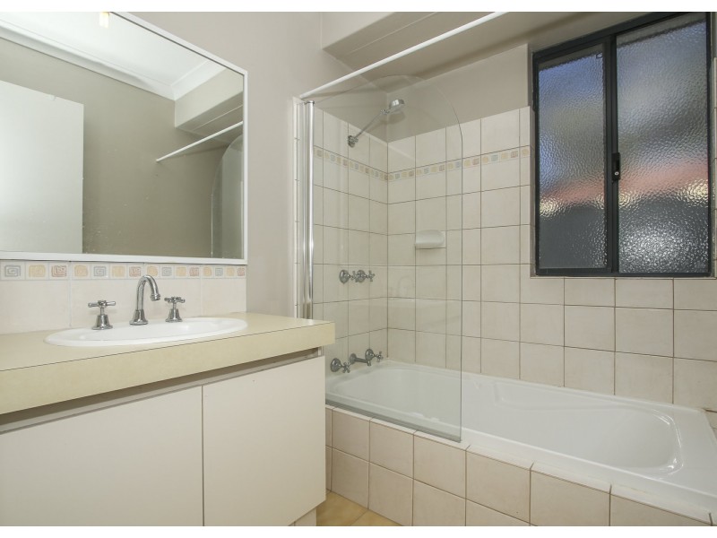 11 Pindi Court, South Guildford WA 6055