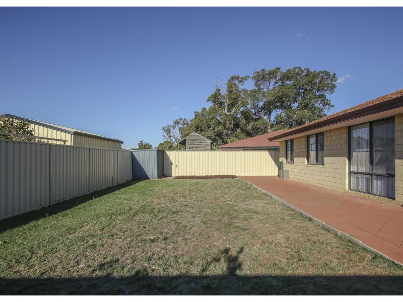 11 Pindi Court, South Guildford WA 6055