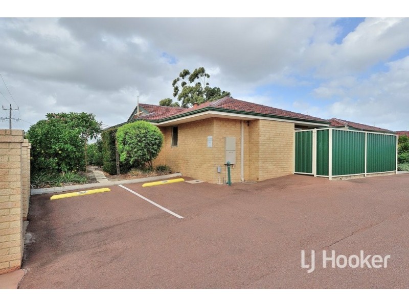 2/15 Spring Avenue, Midland WA 6056