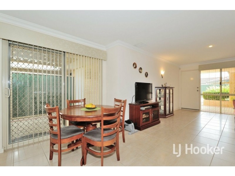 2/15 Spring Avenue, Midland WA 6056