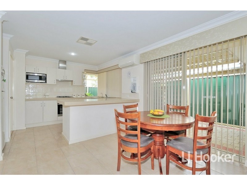 2/15 Spring Avenue, Midland WA 6056