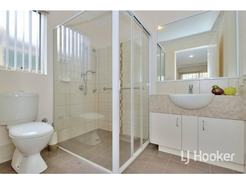 2/15 Spring Avenue, Midland WA 6056
