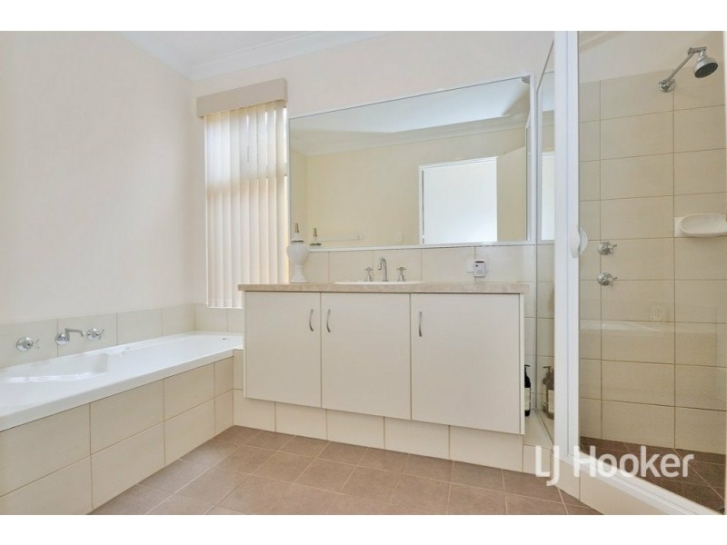 2/15 Spring Avenue, Midland WA 6056