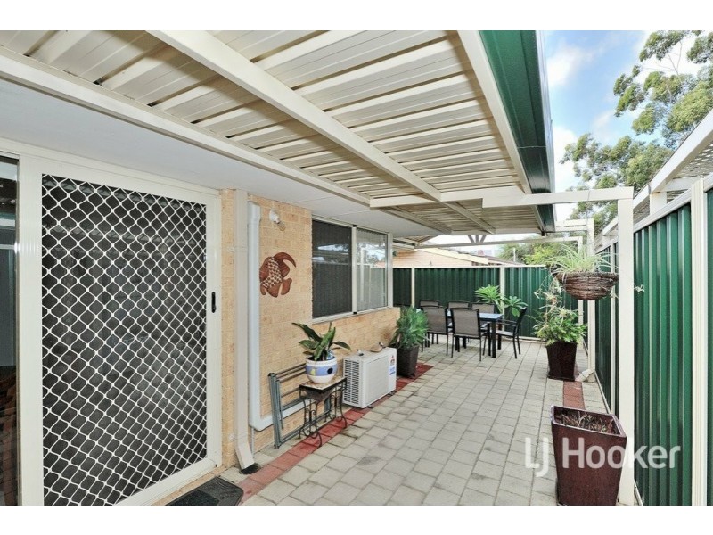 2/15 Spring Avenue, Midland WA 6056