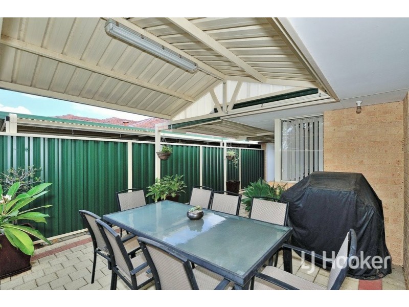 2/15 Spring Avenue, Midland WA 6056