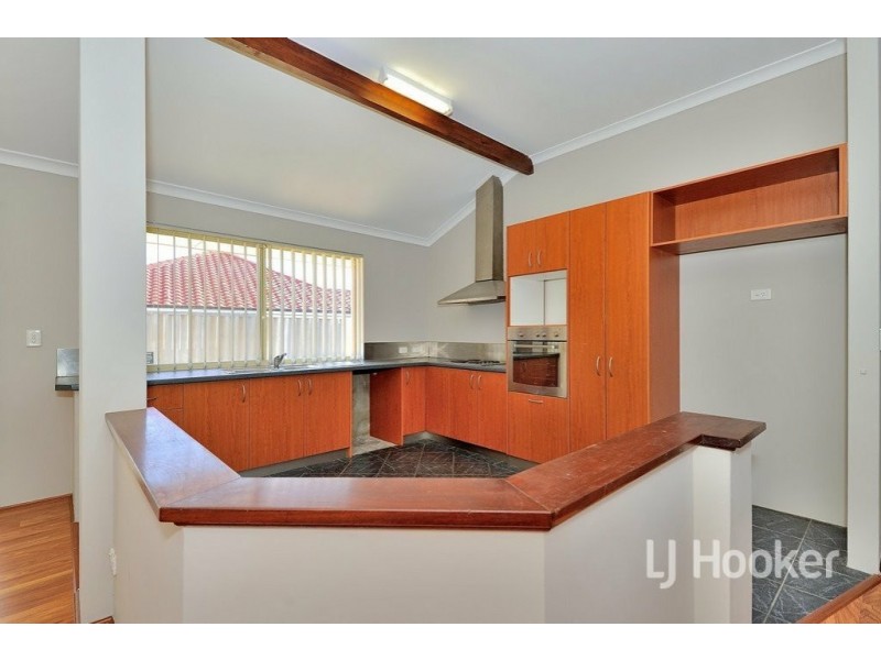 26 Waterlily Drive, Stratton WA 6056