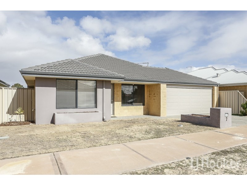 7 Nasco Way, Caversham WA 6055