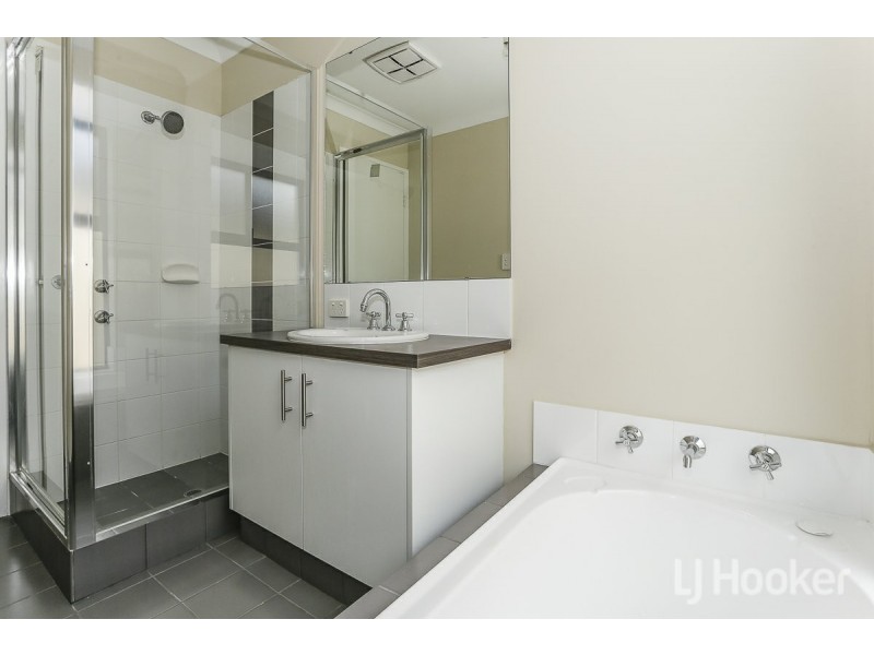 7 Nasco Way, Caversham WA 6055