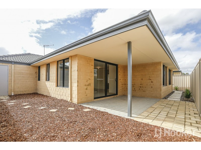 7 Nasco Way, Caversham WA 6055