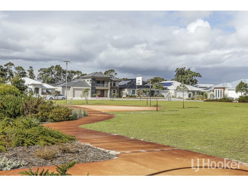 7 Nasco Way, Caversham WA 6055
