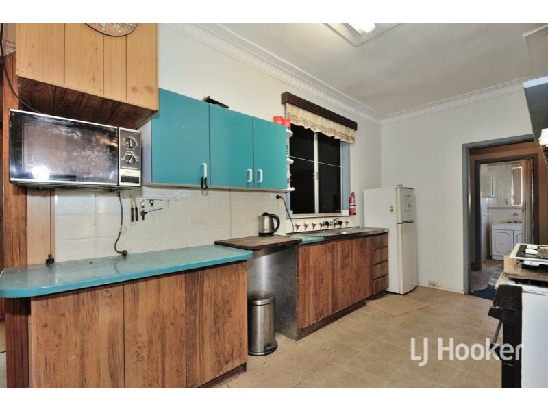 37 Koolgoo Way, Koongamia WA 6056