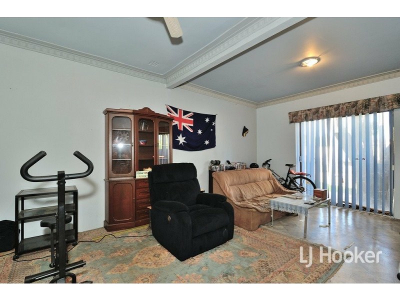37 Koolgoo Way, Koongamia WA 6056
