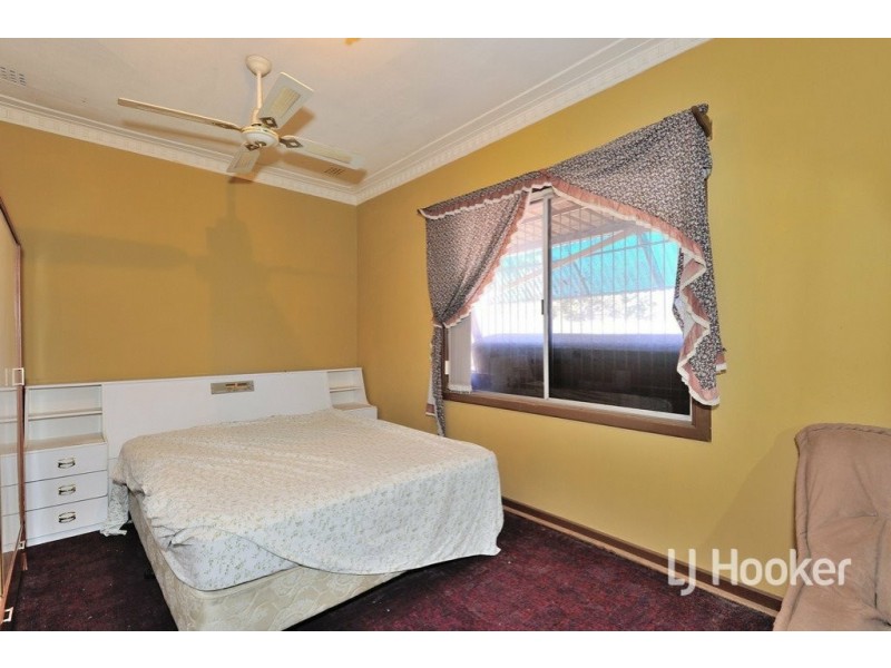 37 Koolgoo Way, Koongamia WA 6056