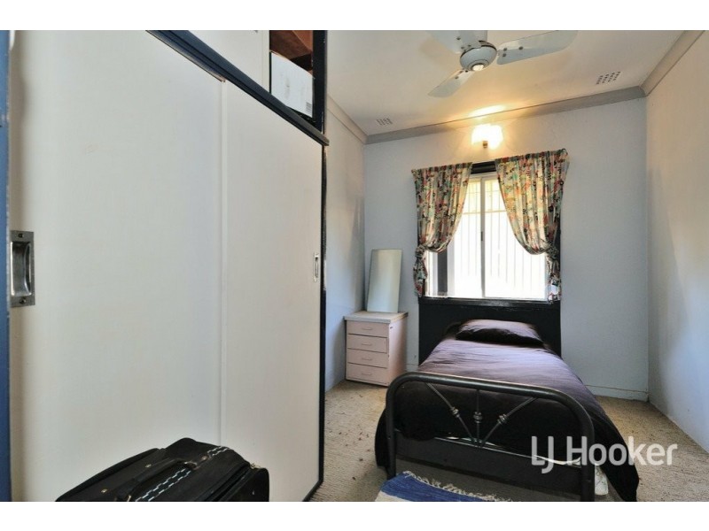 37 Koolgoo Way, Koongamia WA 6056