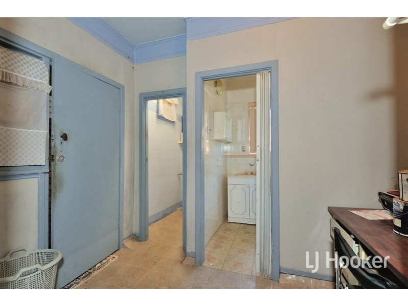 37 Koolgoo Way, Koongamia WA 6056