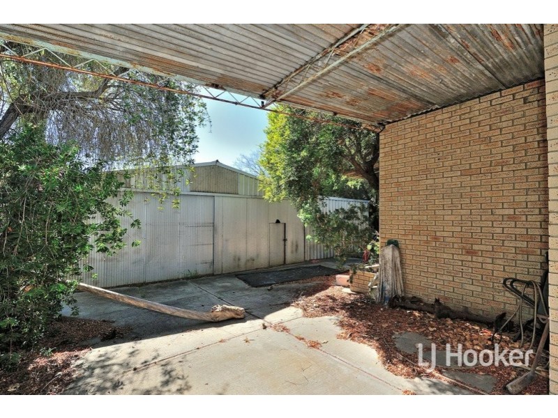 37 Koolgoo Way, Koongamia WA 6056
