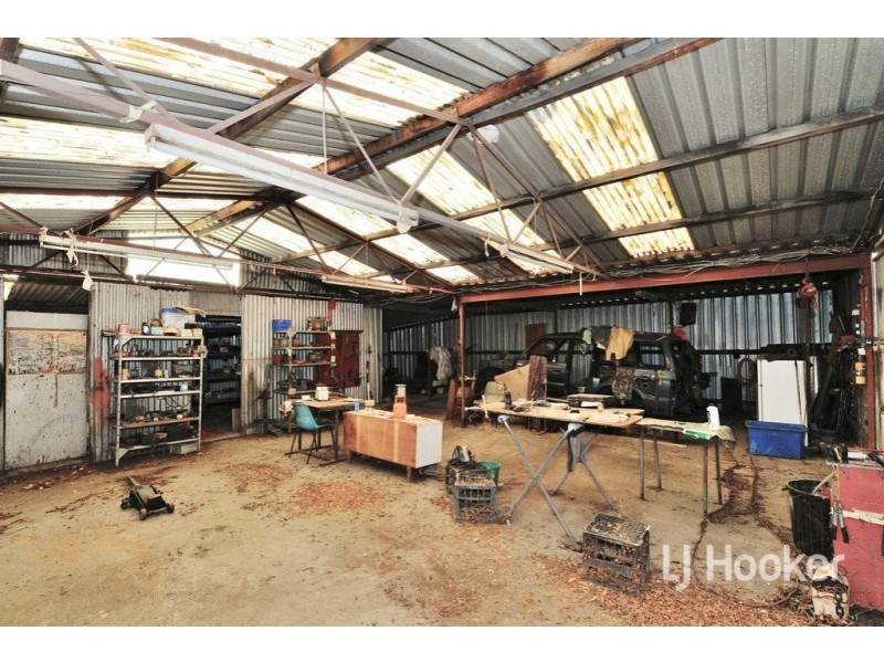 37 Koolgoo Way, Koongamia WA 6056