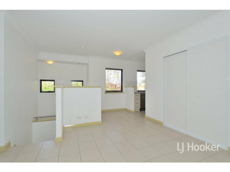 4/62 Sayer Street, Midland WA 6056