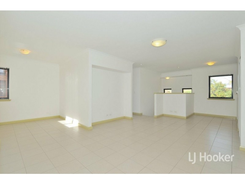 4/62 Sayer Street, Midland WA 6056