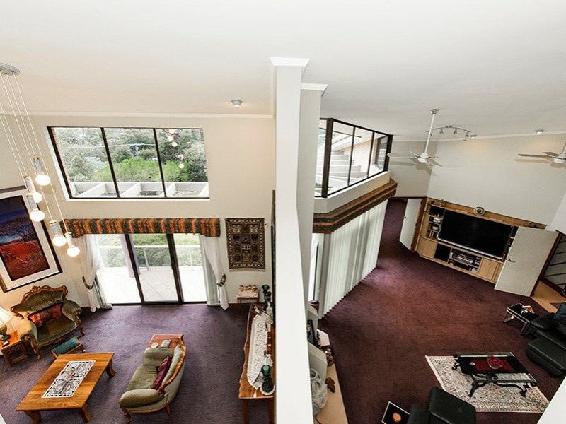 19 Parkway, Swan View WA 6056