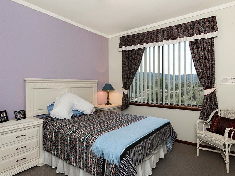 19 Parkway, Swan View WA 6056