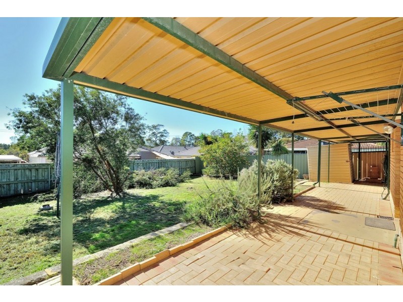 8 Kangaroo Entrance, Stratton WA 6056
