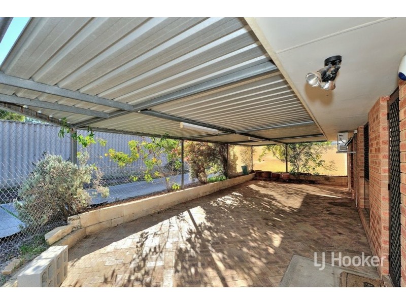 220B Blackadder Road, Swan View WA 6056