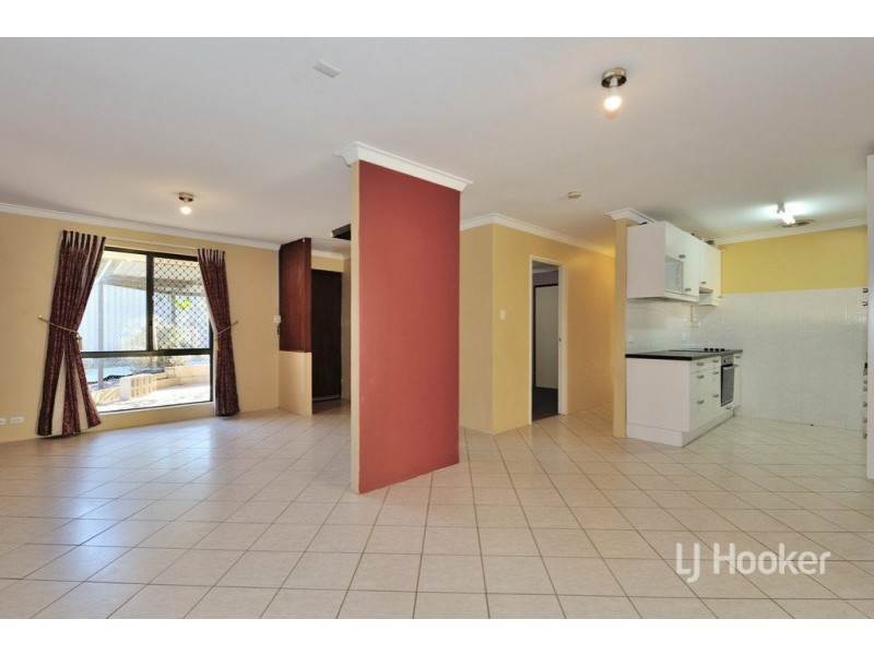 220B Blackadder Road, Swan View WA 6056