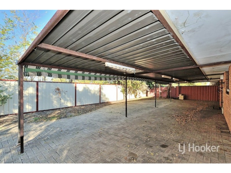 220B Blackadder Road, Swan View WA 6056