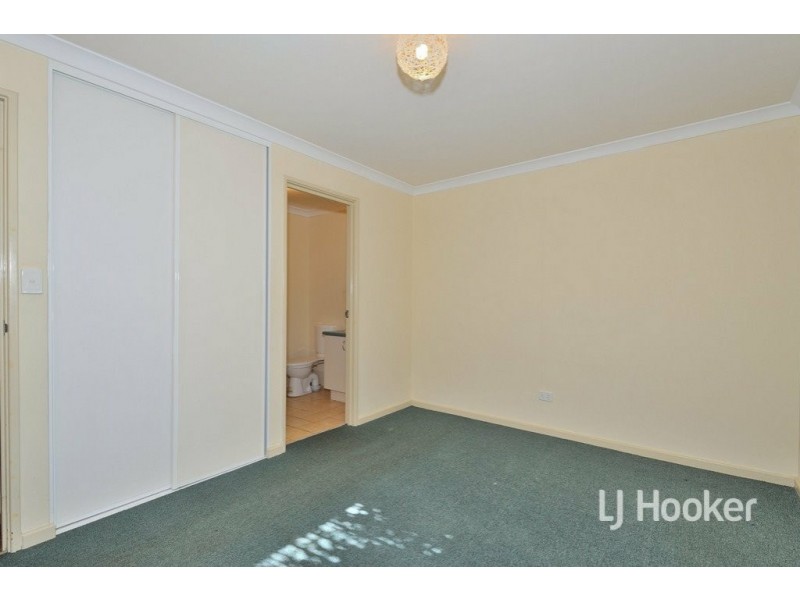 1/22 Avon Crescent, Viveash WA 6056