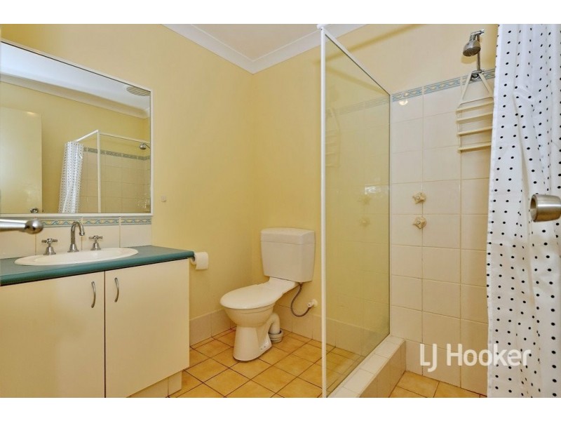 1/22 Avon Crescent, Viveash WA 6056