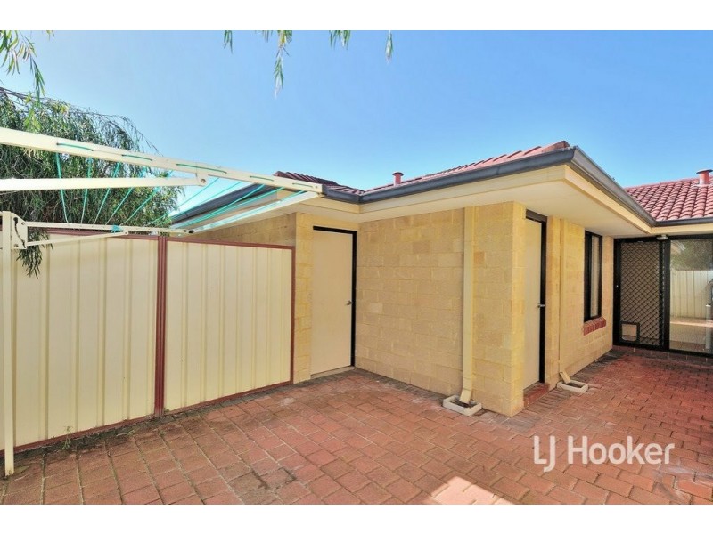 1/22 Avon Crescent, Viveash WA 6056