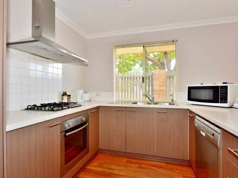 8/24 Cope Street, Midland WA 6056