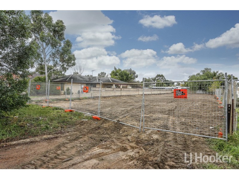 24 Bushby Street, Midvale WA 6056