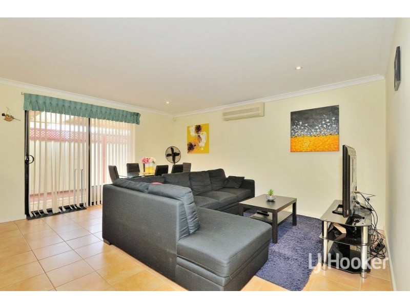 4/3 Henry Street, Midland WA 6056