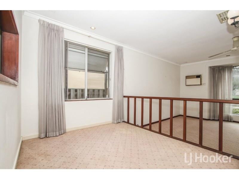 11 Kingsley Drive, South Guildford WA 6055