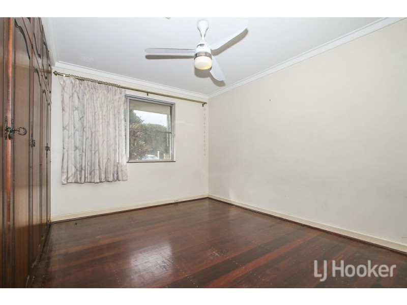 11 Kingsley Drive, South Guildford WA 6055