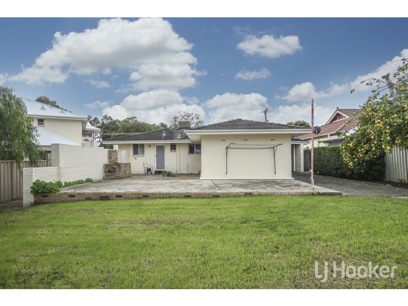 11 Kingsley Drive, South Guildford WA 6055