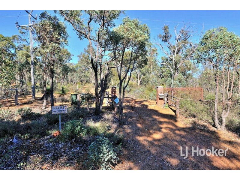 1084 Reen Road, Gidgegannup WA 6083