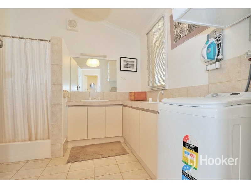 1084 Reen Road, Gidgegannup WA 6083