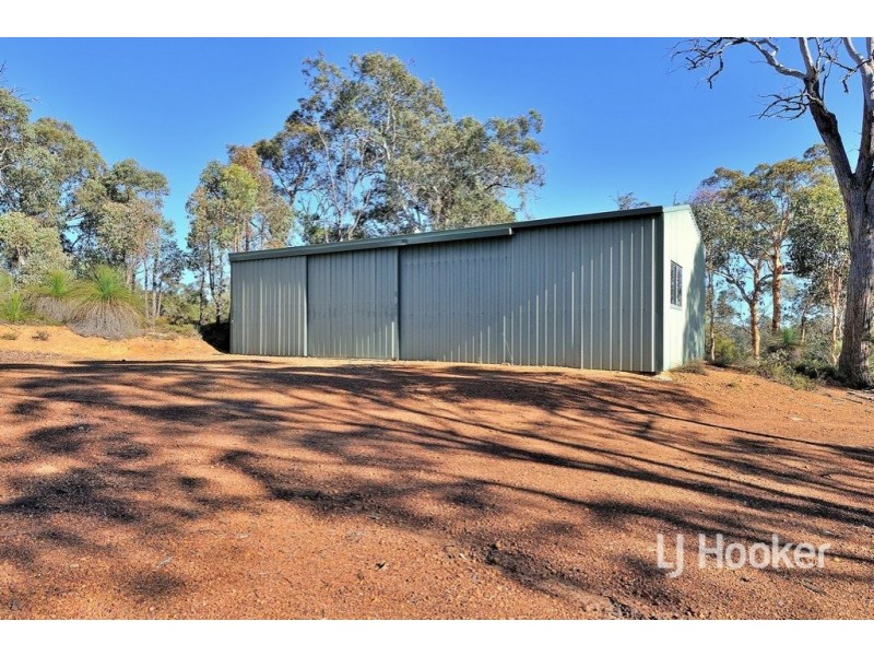 1084 Reen Road, Gidgegannup WA 6083